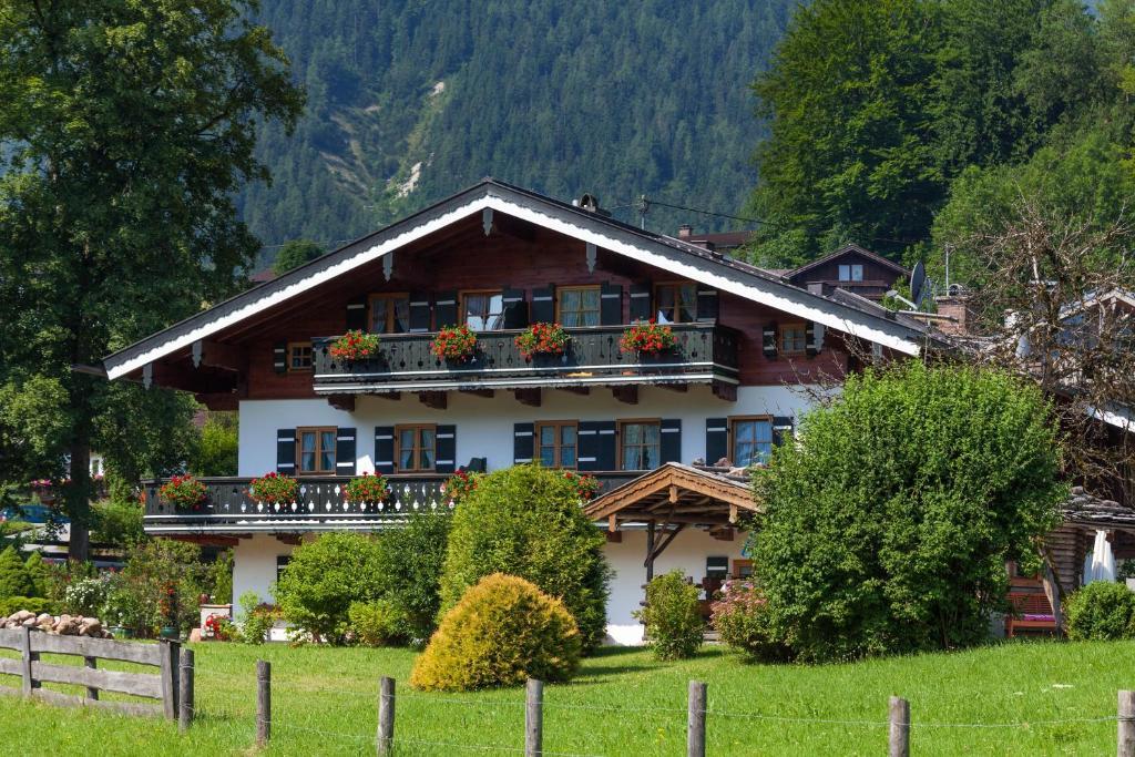 盖斯坦埃菲尔尼根酒店 Schönau am Königssee 外观 照片